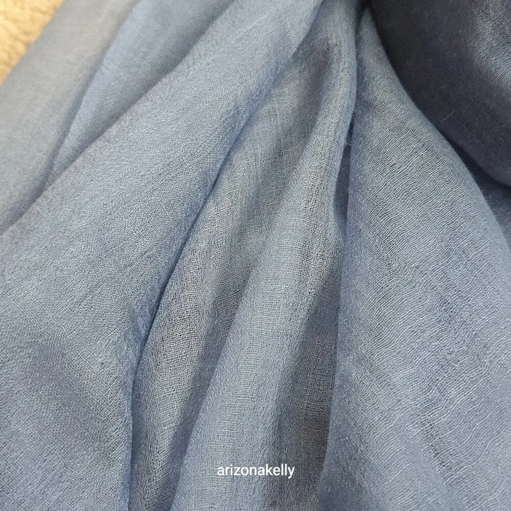 NWOT Cashmere Scarf Wrap Featherweight Tissue Weight Periwinkle Blue Ovcio - Picture 7 of 10